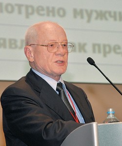 Валерий Чиссов, главный онколог Минздравсоцразвития России, директор Московского НИИ онкологии им. П.А.&nbsp;Герцена. Фото: Анастасия Нефёдова